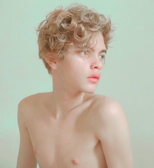 Screen Shot 2018-04-20 at 12.34.40.png